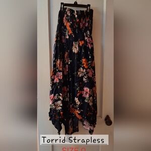 Torrid Strapless Dress with Floral Pattern - Black and Orange